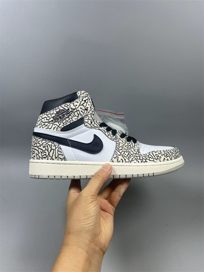 Women's Running Weapon Air Jordan 1 Black/White Shoes 0468 Women's Running Weapon Air Jordan 1 Black/White Shoes 0468
